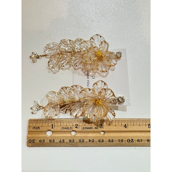 Luxury Clear Resin Floral Tassel Earrings French Romantic Gold Edged Petals new - Picture 5 of 5